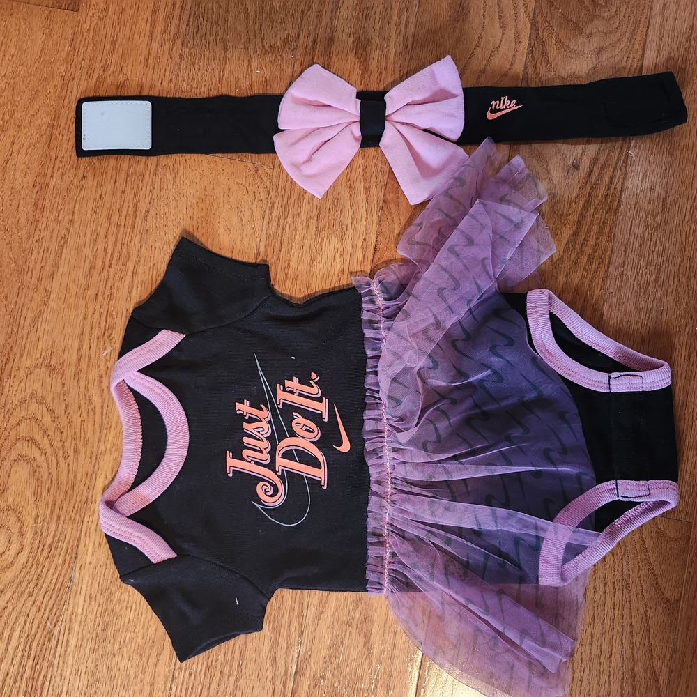Nike Kids Black and Pink Dance Costume